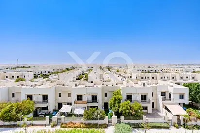 New 2 Bed Apartment in Town Square with Family Amenities