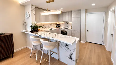 FULLY RENOVATED & FURNISHED 1BR NEXT TO METRO