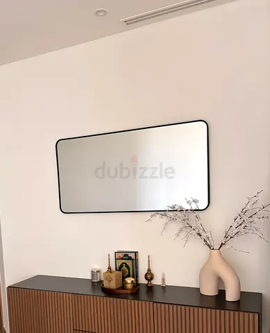 Wall mirror - excellent condition