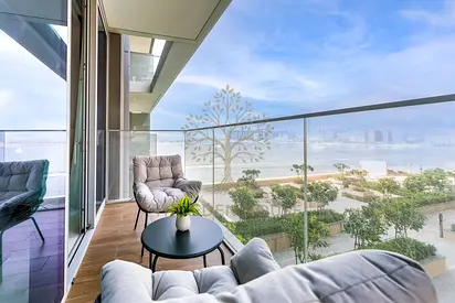 Coastal View 2BR | Beachfront Living