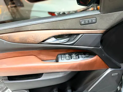 2018 Cadillac ESCALADE 缩略图 13