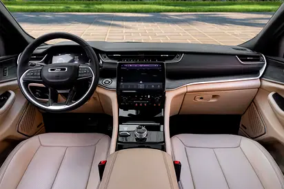 صورة 8 لـ 2023 JEEP GRAND CHEROKEE L