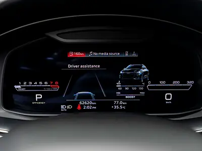 صورة 14 لـ 2021 AUDI RS Q8