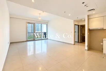 LUXURY LIVING | SPACIOUS | POOL VIEW!!