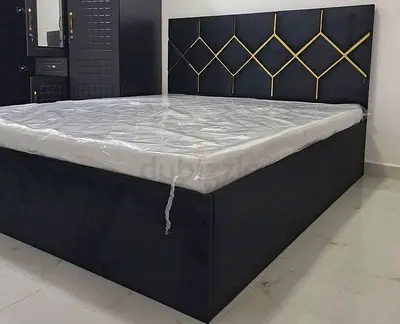 King Size Bedroom Set – Bed + Mattress + 2 Side Tables | Moving Out Sale