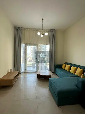 CHILLER FREE | FULLY FURNISHED | PRIME LOCATION