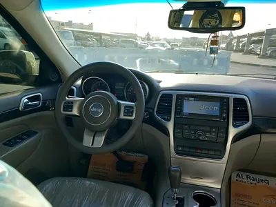 2012 JEEP GRAND CHEROKEE — фото 13