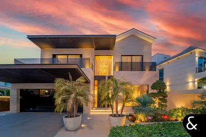 Luxury Branded Mansion with perfect Golf View