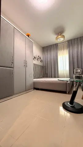 LUXURY MASTER BEDROOM WITH ATTACHED BATHROOM