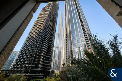 1 Bed | Burj Khalifa View | Prime Location