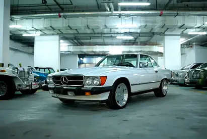 Mercedes-Benz SL 560 R107 Excellent Condition