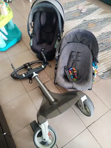 Stokke stroller + baby stokke Carseat
