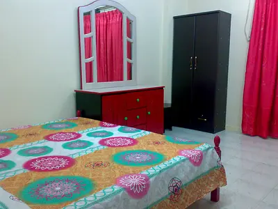 FURNISHED FAMILY ROOM FOR VISITING COUPLE,SPLIT AC,INTERNT