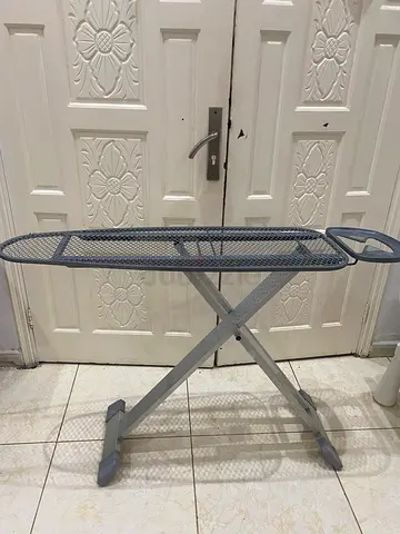 Foldable Ironing Board with Metal Mesh Top – Good Condition