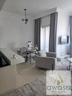 PRIME LOCATION | WELL MAINTAINED | HIGH FLOOR