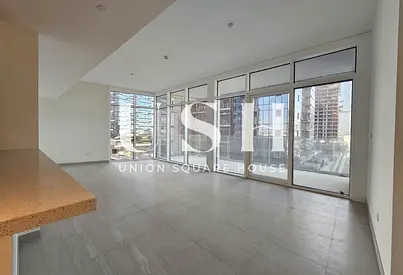 Corner Unit | Spacious Layout | Ready to move