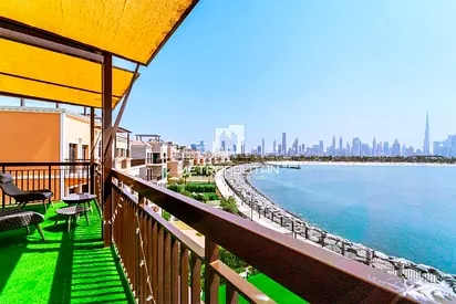Best Skyline View | Large Plot | Sea View