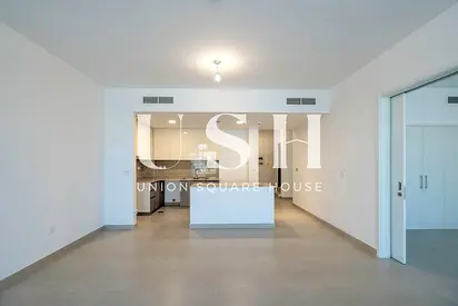 Corner 4BR | 2 Weeks Rent Free | Landscaped