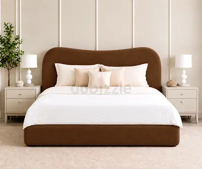 Modren stylish kind size bed with madical mattress with storage more details call and WhatsApp