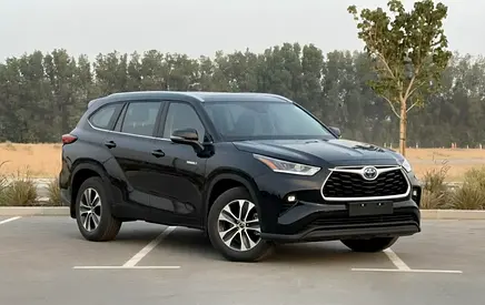 2022 Model - Highlander Hybrid - GCC Specs - Excellent Condition - 7 seater