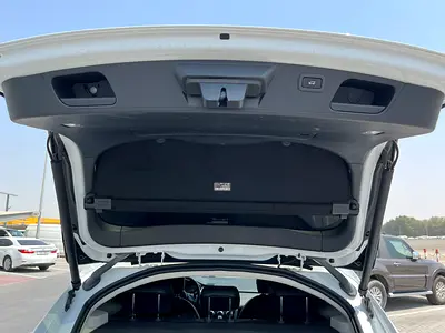2018 Jaguar E-PACE — фото 18