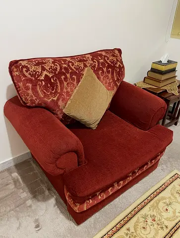 Elegant single couches 2 pcs