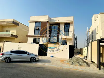 فيلا جديدة بالكامل من 5 غرف نوم للبيع في الحوشي | فيلا مستقلة وفاخرة