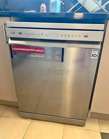 .LG 14-Place Settings 3-Rack Quad Wash True Steam Dishwasher with Inverter Direct Drive, Platinum