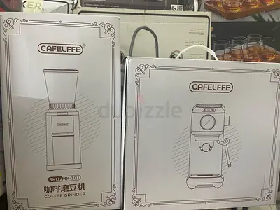 Both Cafelffe Coffee machine and Grinder