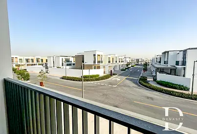 Brand New | Single Row | Prime Location