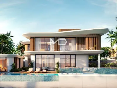 Single Row | 5BR+M Villa | Waterfront Mansions