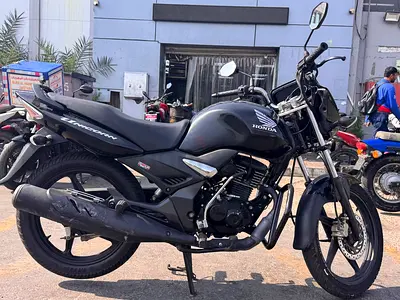 2024 Honda Unicorn 160cc offer price 4700 Aed