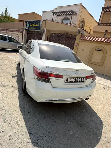 هوندا اكورد للبيع 2012