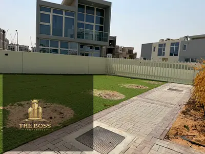 Big plot | Pool View | Near entrance