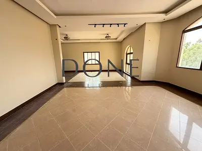 Huge 5-bedrooms Villa Living area, Maid room And Huge Garden