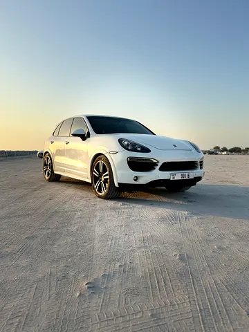 2014 Porsche CAYENNE 照片 2