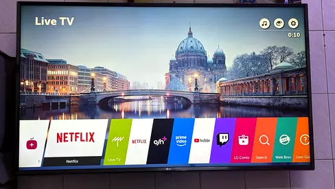 55” LG 4K Smart TV - URGENT SALE