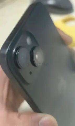 iPhone 15 / 128GB BLACK