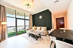 All Bills Included / Pool / Gym / Balcony / Canal View / Fast Wifi
