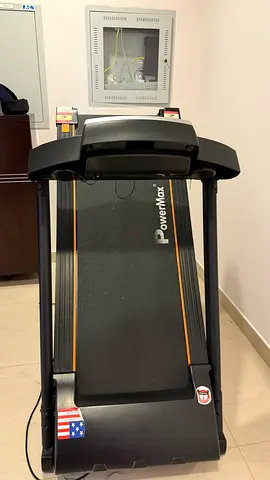 PowerMax Treadmill Used