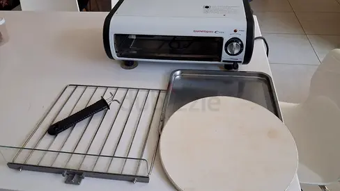 Gourmet Express Mini Pizza & Baking Oven – Complete with Pizza Stone & Tray