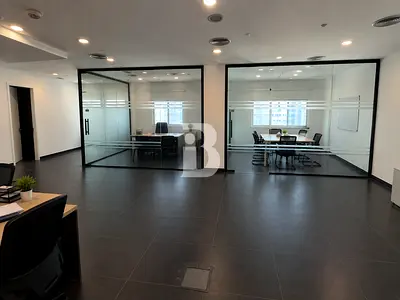 Fitted Office | High Floor | 2 Cabins
