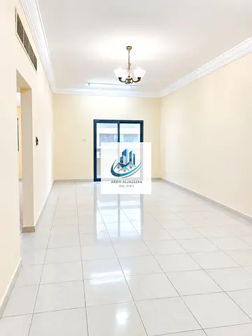 "شقة 1 غرفة نوم مع شرفة، صيانة من الدرجة الأولى، 6 شيكات، بالقرب من مركز صحارى، النهدة، الشارقة"