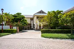 Expansive Plot | Private Pool | Ugraded