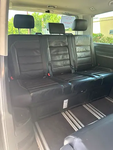 2019 Volkswagen MULTIVAN — миниатюра 12