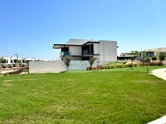 5BR/Vacant/Spacious/Private Swimming Pool/Close to School