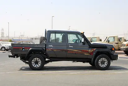 صورة مصغرة 19 لـ 2026 Toyota LAND CRUISER 70 SERIES