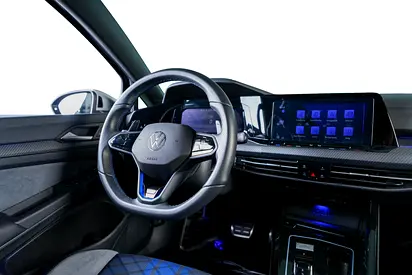 صورة 12 لـ 2024 Volkswagen GOLF R