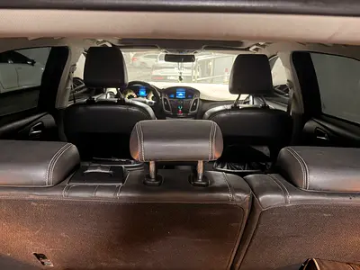 صورة 4 لـ 2013 FORD FOCUS