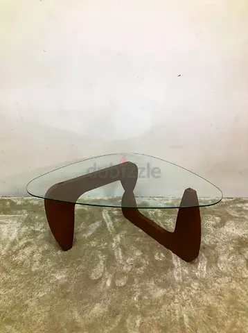 Iconic Noguchi  Style Coffee Table (90x71x40 cm)